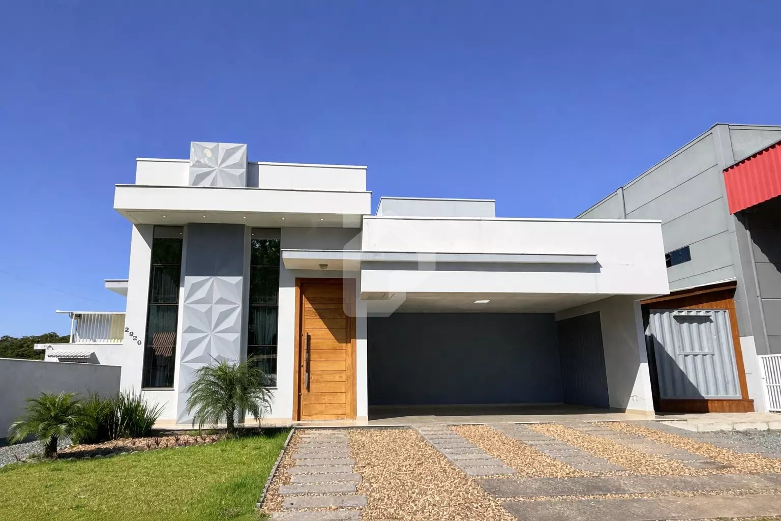 CASA ALTO PADRÃO ESCALVADOS
