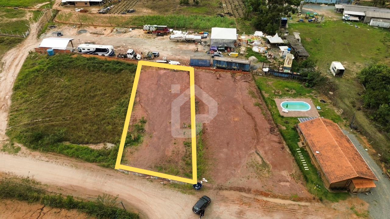 TERRENO AREIAS